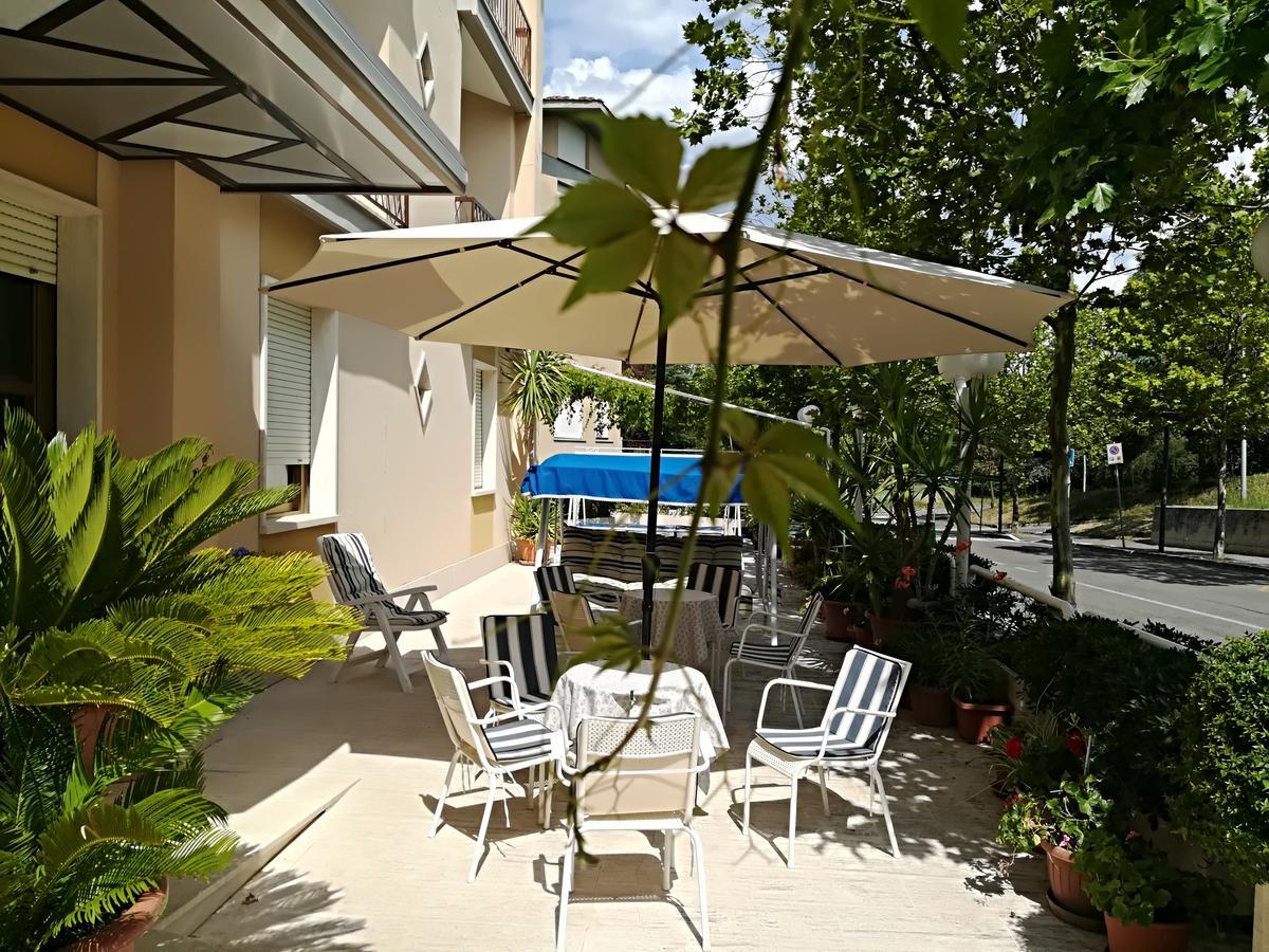 Hotel Saturno Chianciano Terme Eksteriør billede