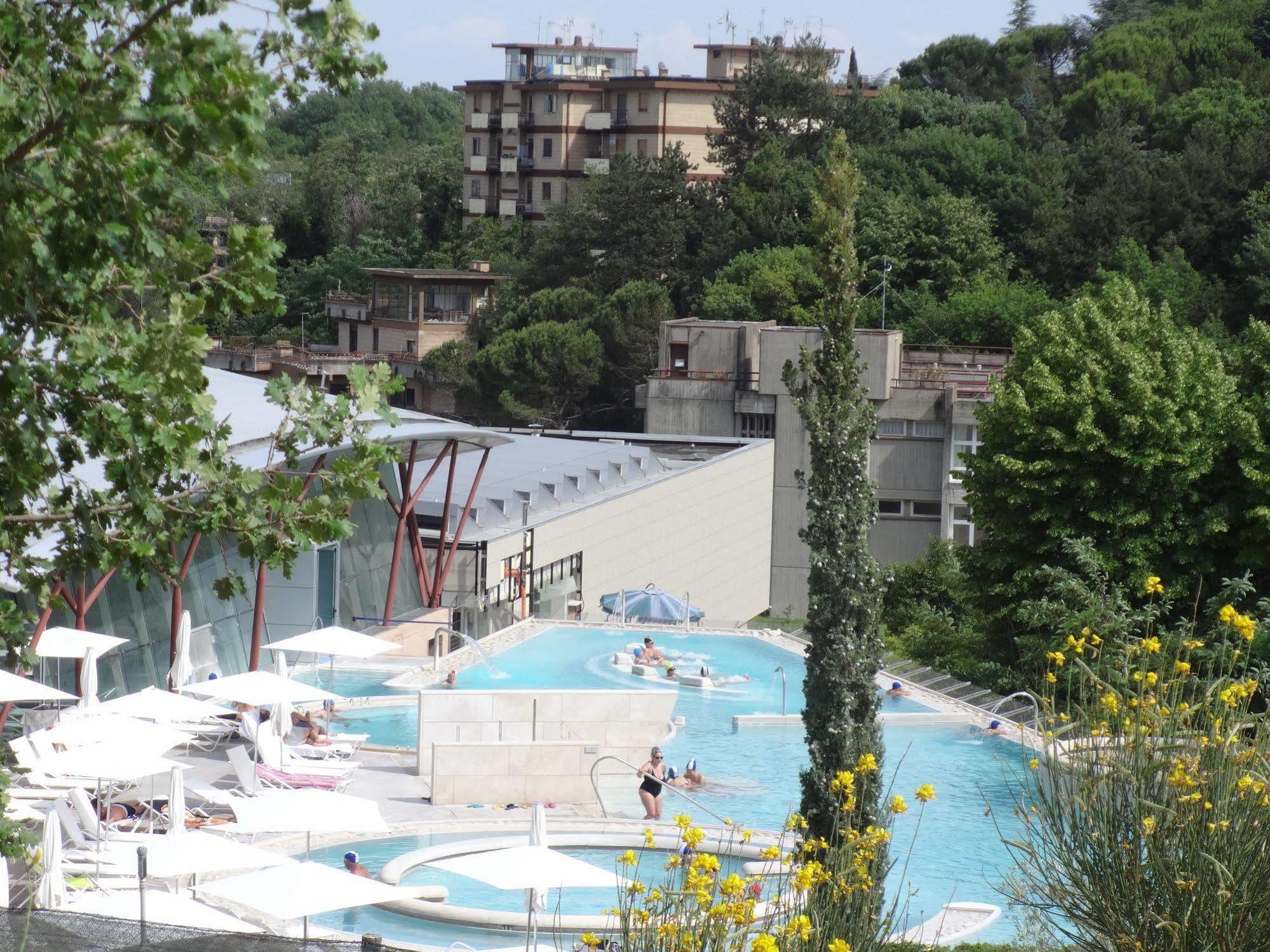Hotel Saturno Chianciano Terme Eksteriør billede