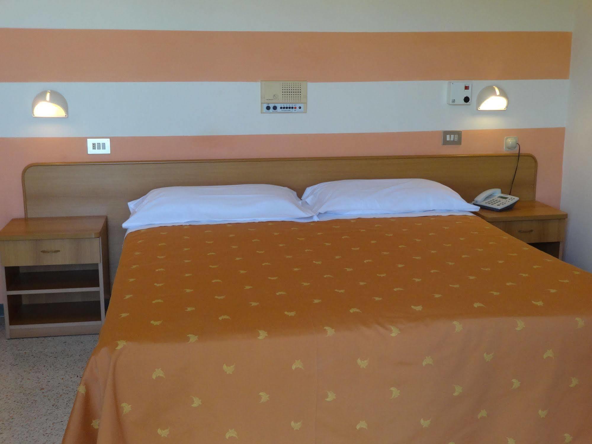 Hotel Saturno Chianciano Terme Eksteriør billede